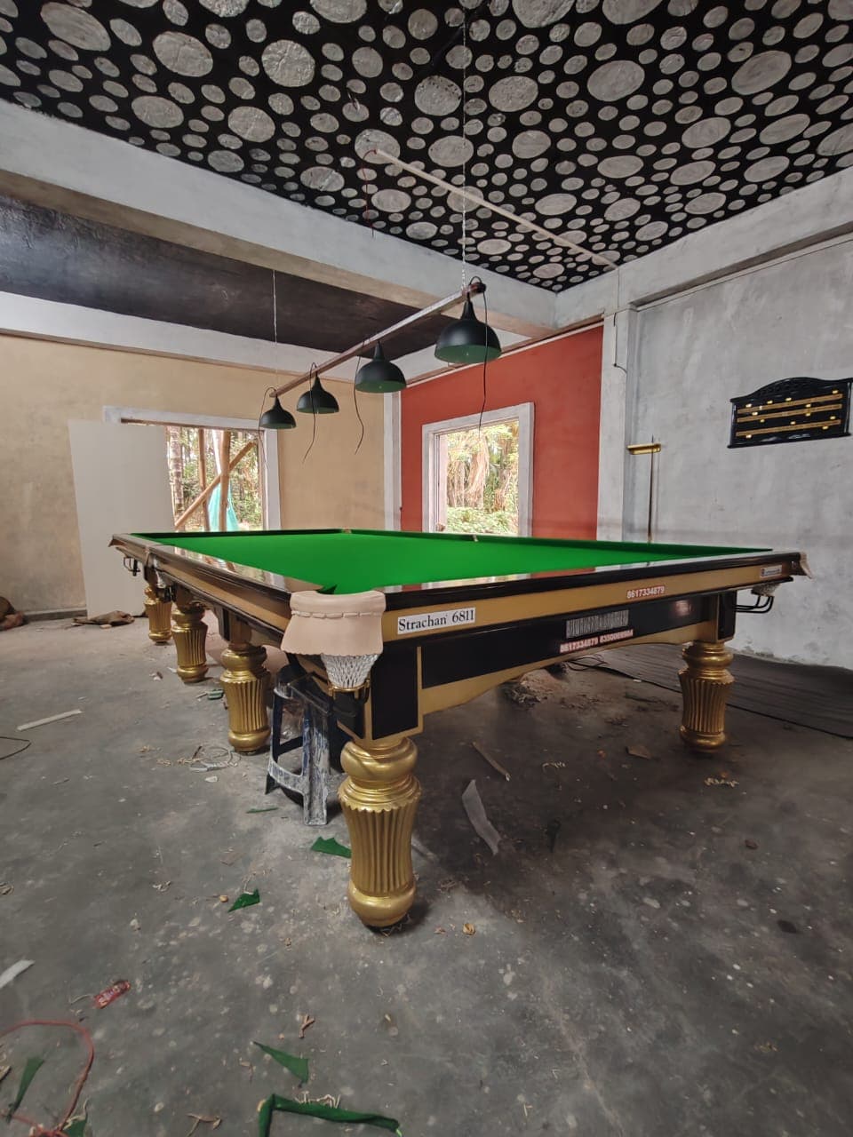 SNOOKER TABLE STAR DESIGN LEG - image 1